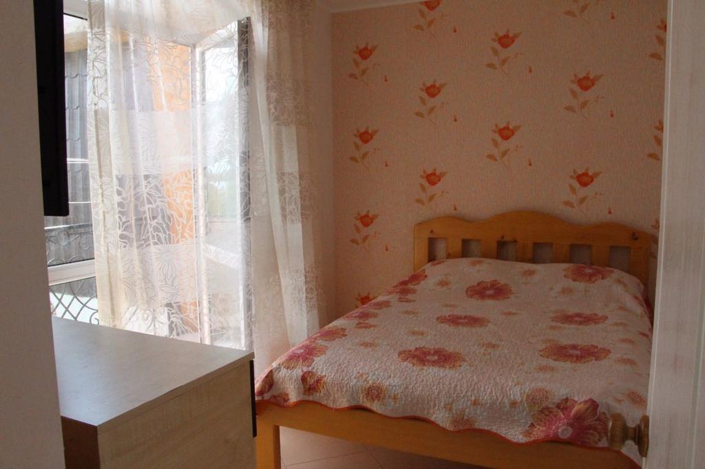 Guest House Albatros โชลปอน-อาตา ภายนอก รูปภาพ