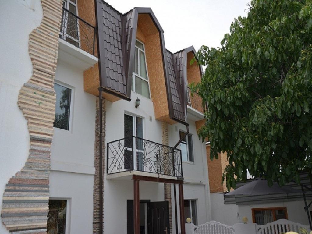 Guest House Albatros โชลปอน-อาตา ภายนอก รูปภาพ