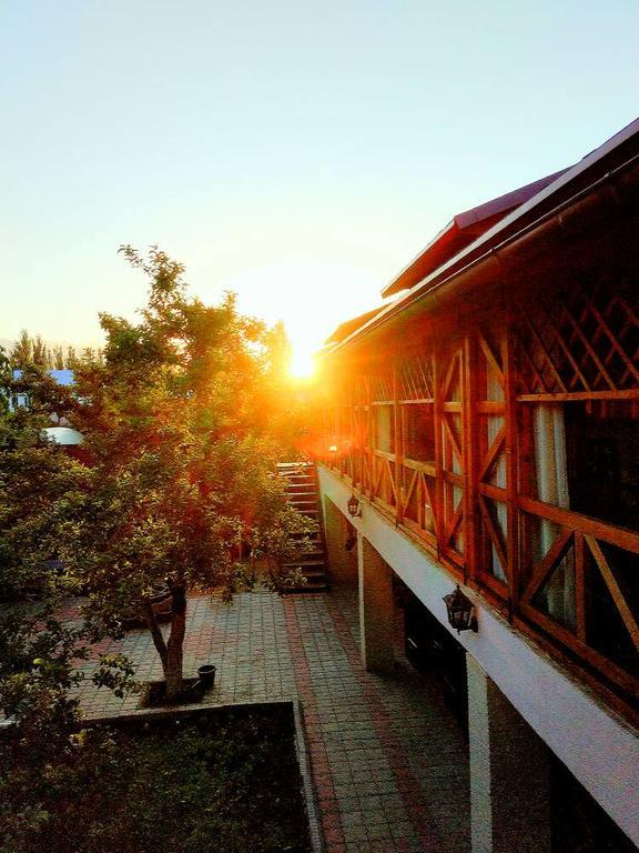 Guest House Albatros โชลปอน-อาตา ห้อง รูปภาพ